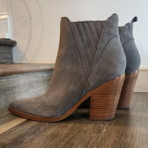 Marc Fisher Mlgadri Suede Ankle Boots Gray | Women's 11